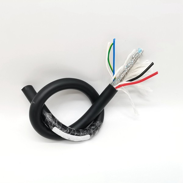 flexible-trailing-cable30032009826
